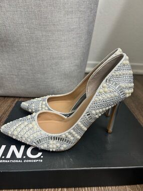 Embellished Pearl & Crystal Pointed-Toe Pumps - Ivory/Silver